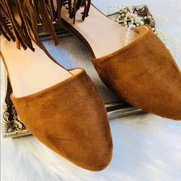 Pointed toe flat - Picture 2 of 4